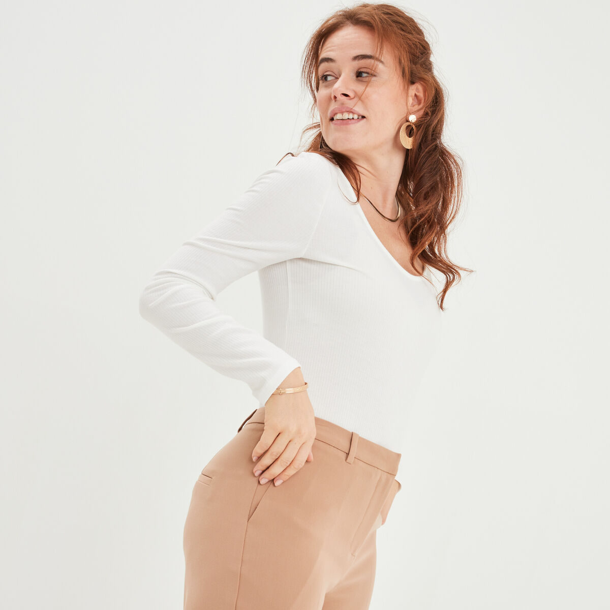 Body côtelé col rond manches longues blanc femme