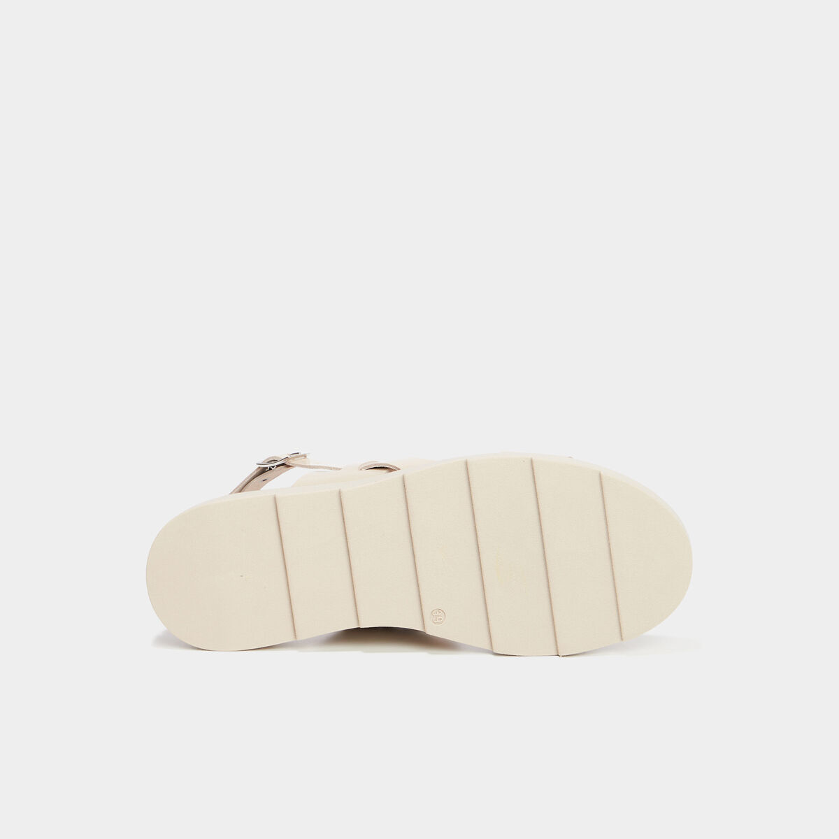Sandales brides vernies cuir Liberto sable femme