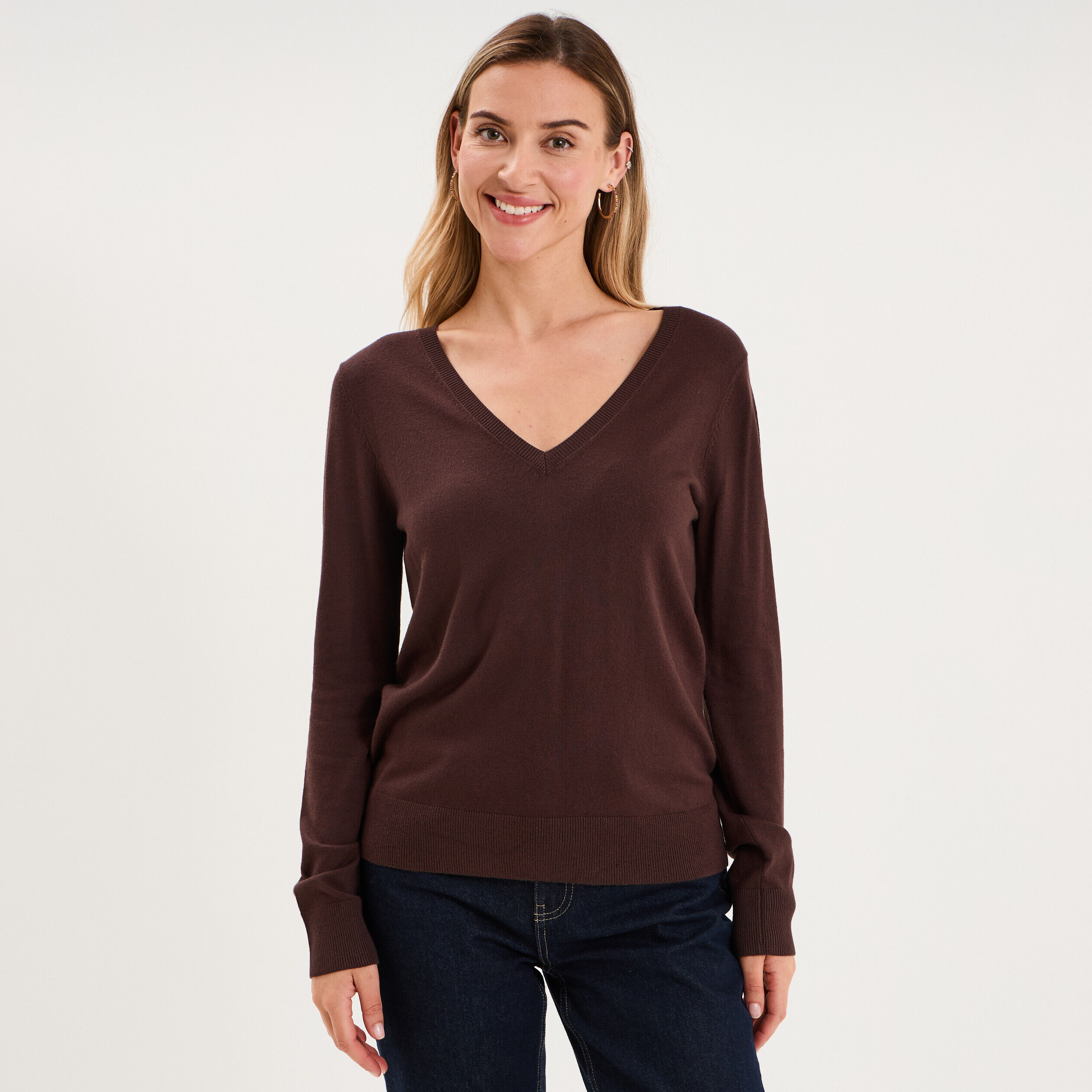Pull col en V manches longues marron foncé femme LH