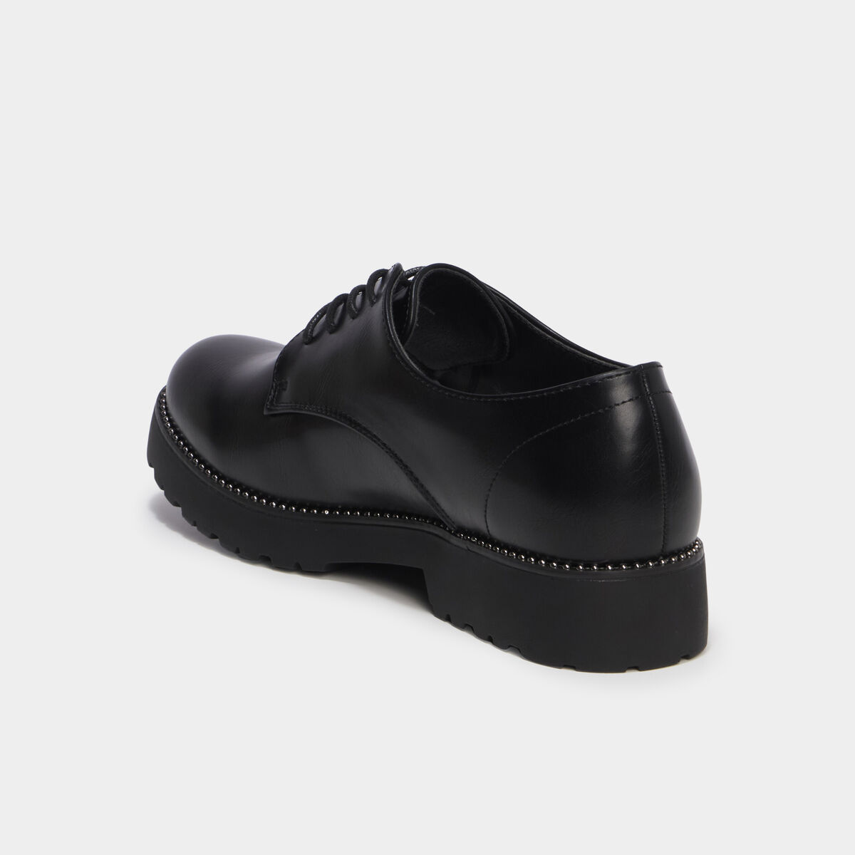 Derbies pied large crant&eacute;es noir femme