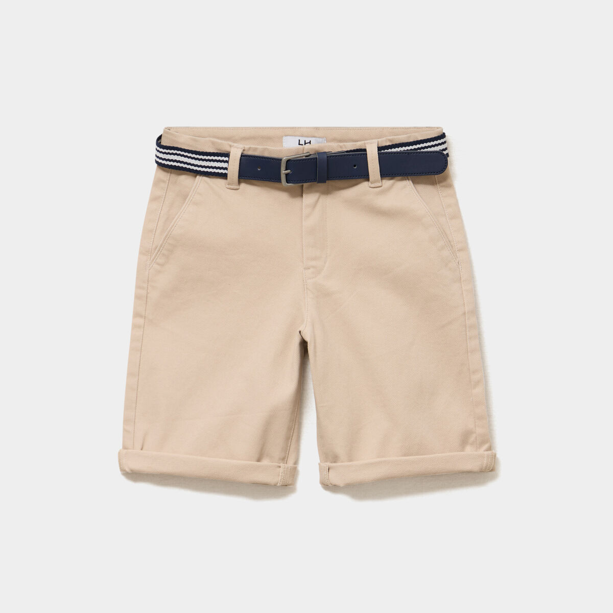 Short chino droit avec ceinture beige gar&ccedil;on