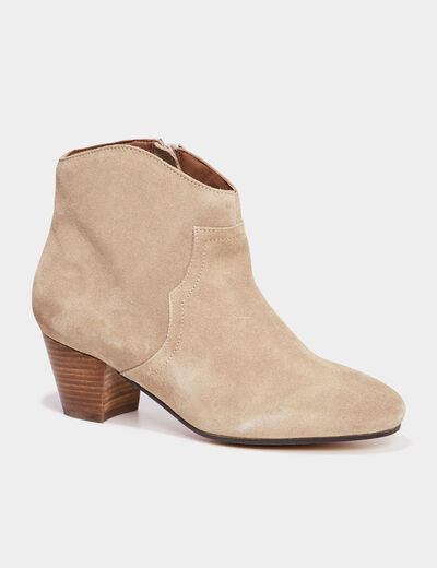 Boots bout pointu à talons en cuir taupe femme