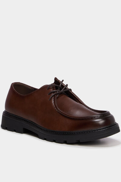 Derbies crant&eacute;es marron homme