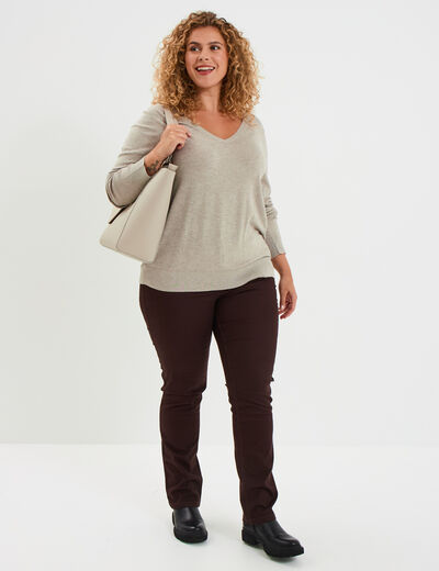 Pull col en V manches longues beige femme grande taille