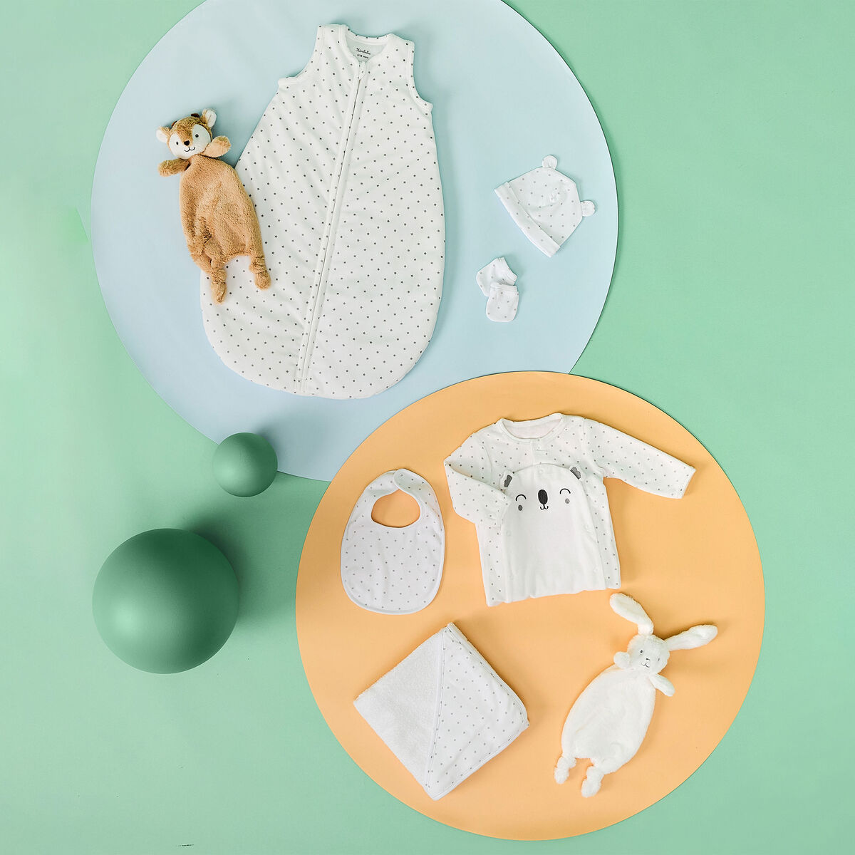 Lot 2 bavoirs coton blanc bébé