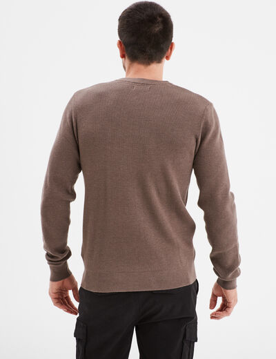 Pull en maille textur&eacute;e col rond taupe homme