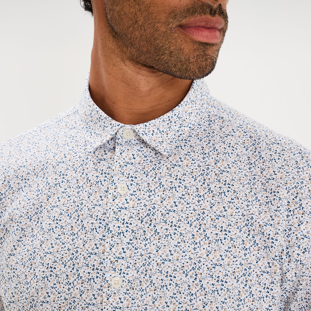 Chemise ajust&eacute;e manches longues multicolore homme