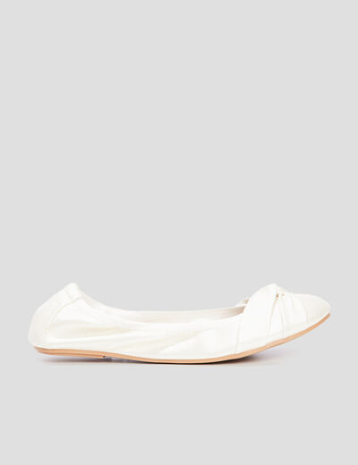 Ballerines effet nou&eacute; blanc femme