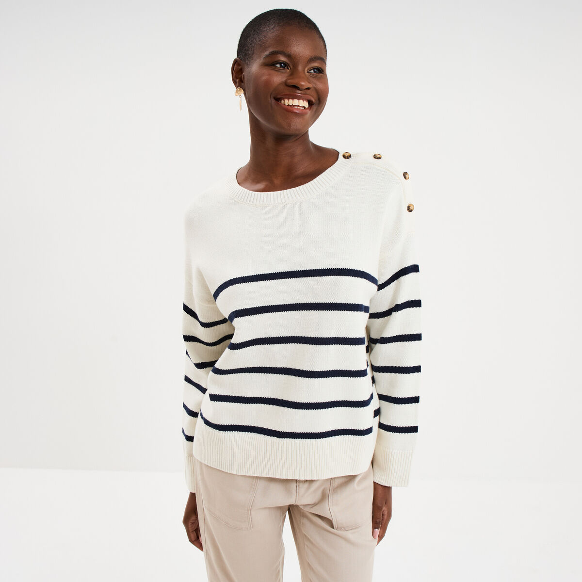 Pull marini&egrave;re boutons &eacute;paule blanc femme