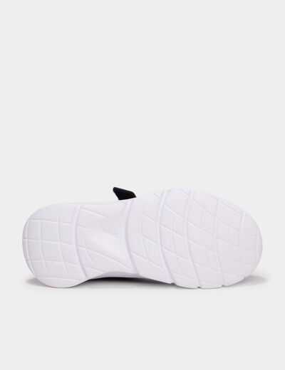 Baskets running scratchs Puma Flexfocus noir fille