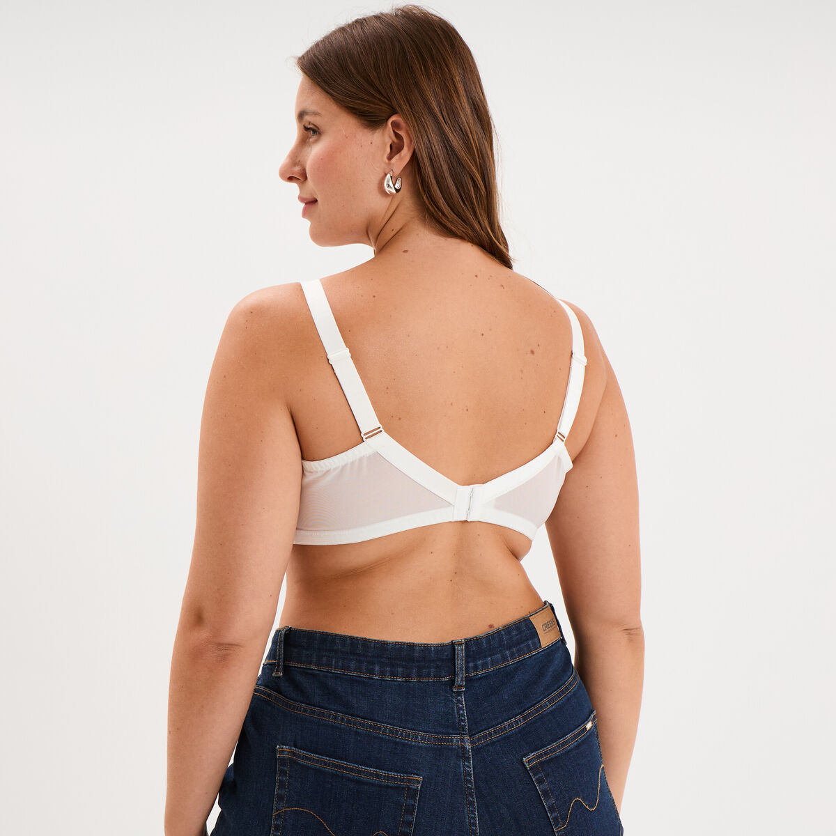 Soutien-gorge dentelle embo&icirc;tant c&ocirc;tel&eacute; blanc femme grande taille