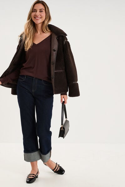 Pull col en V manches longues marron fonc&eacute; femme