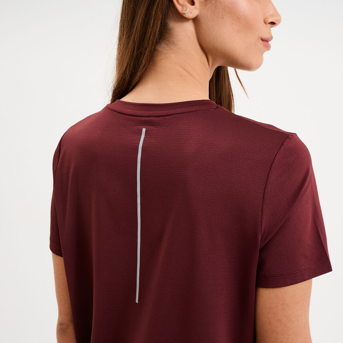 T-shirt de sport droit manches courtes violet fonc&eacute; femme