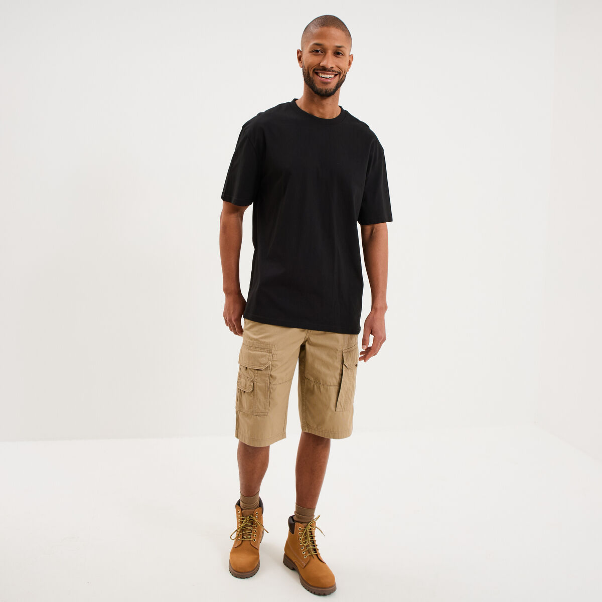 Bermuda cargo c&ocirc;tel&eacute; coton ceintur&eacute; beige homme