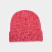 Bonnet maille c&ocirc;tel&eacute;e rose cerise femme