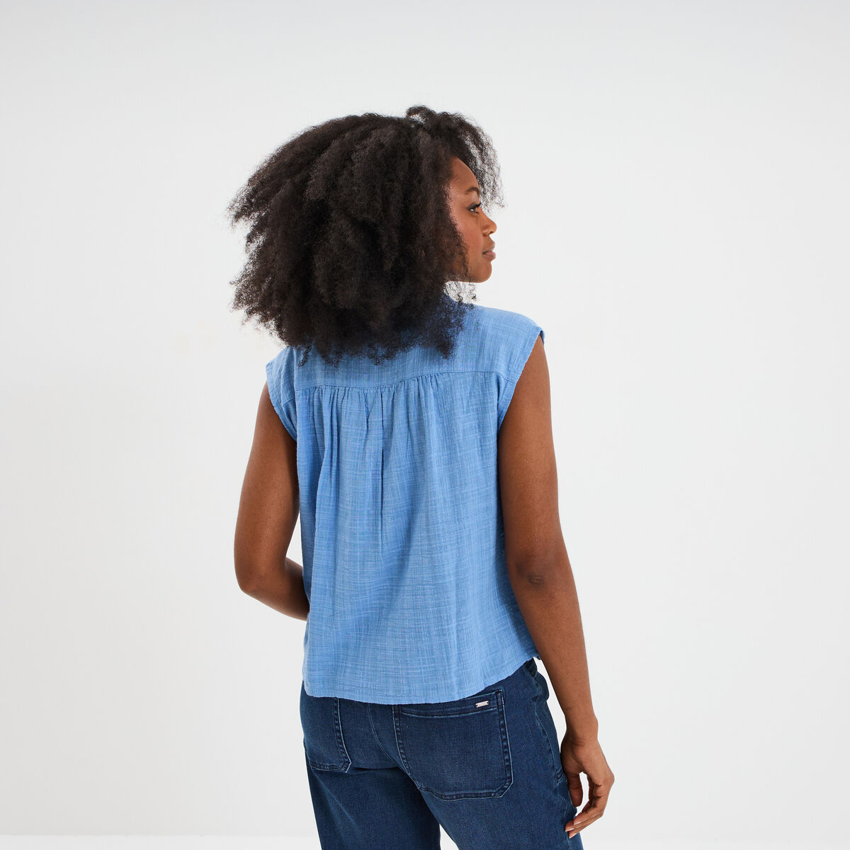 Blouse col tunisien sans manches coton bleu clair femme