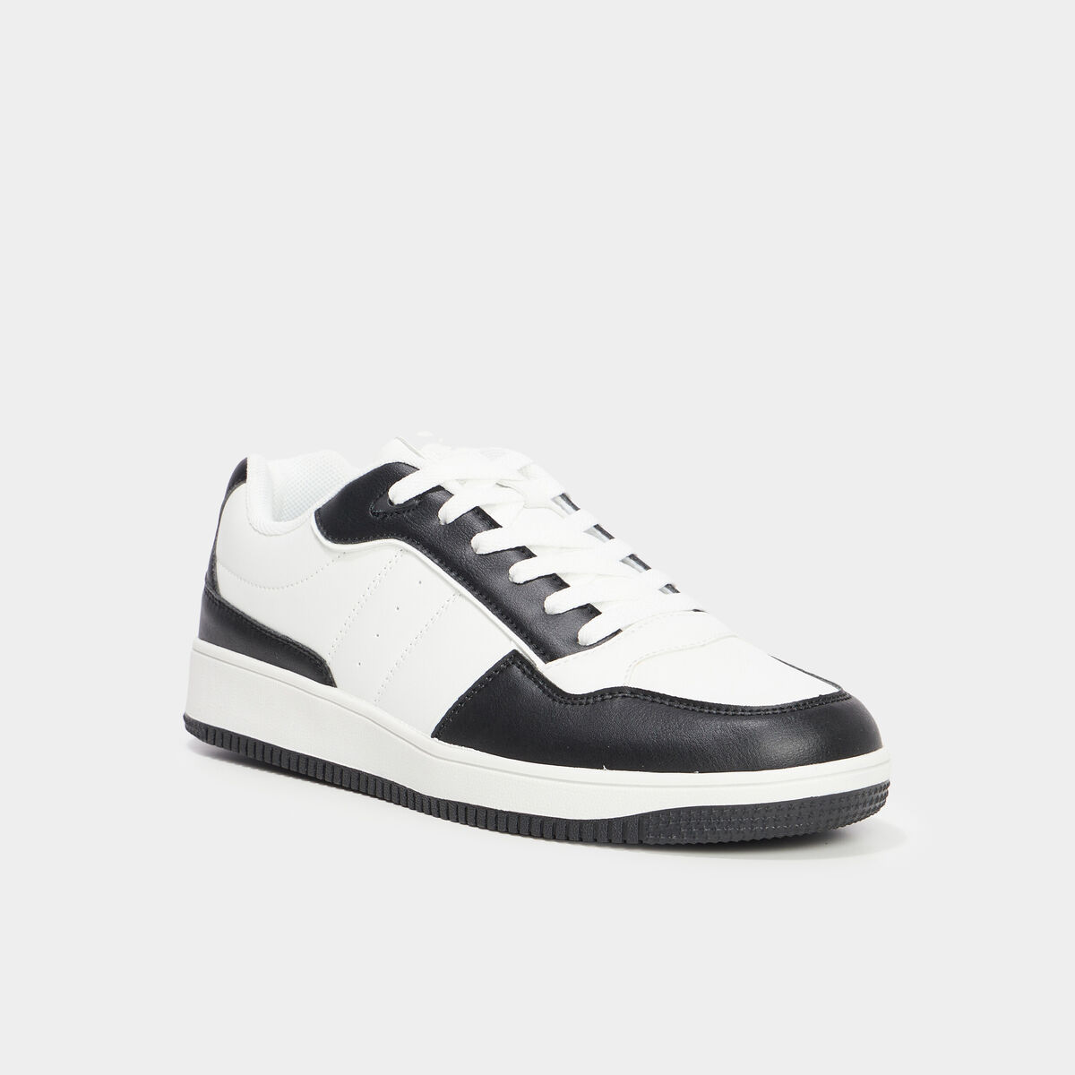 Tennis basses &agrave; lacets blanc homme