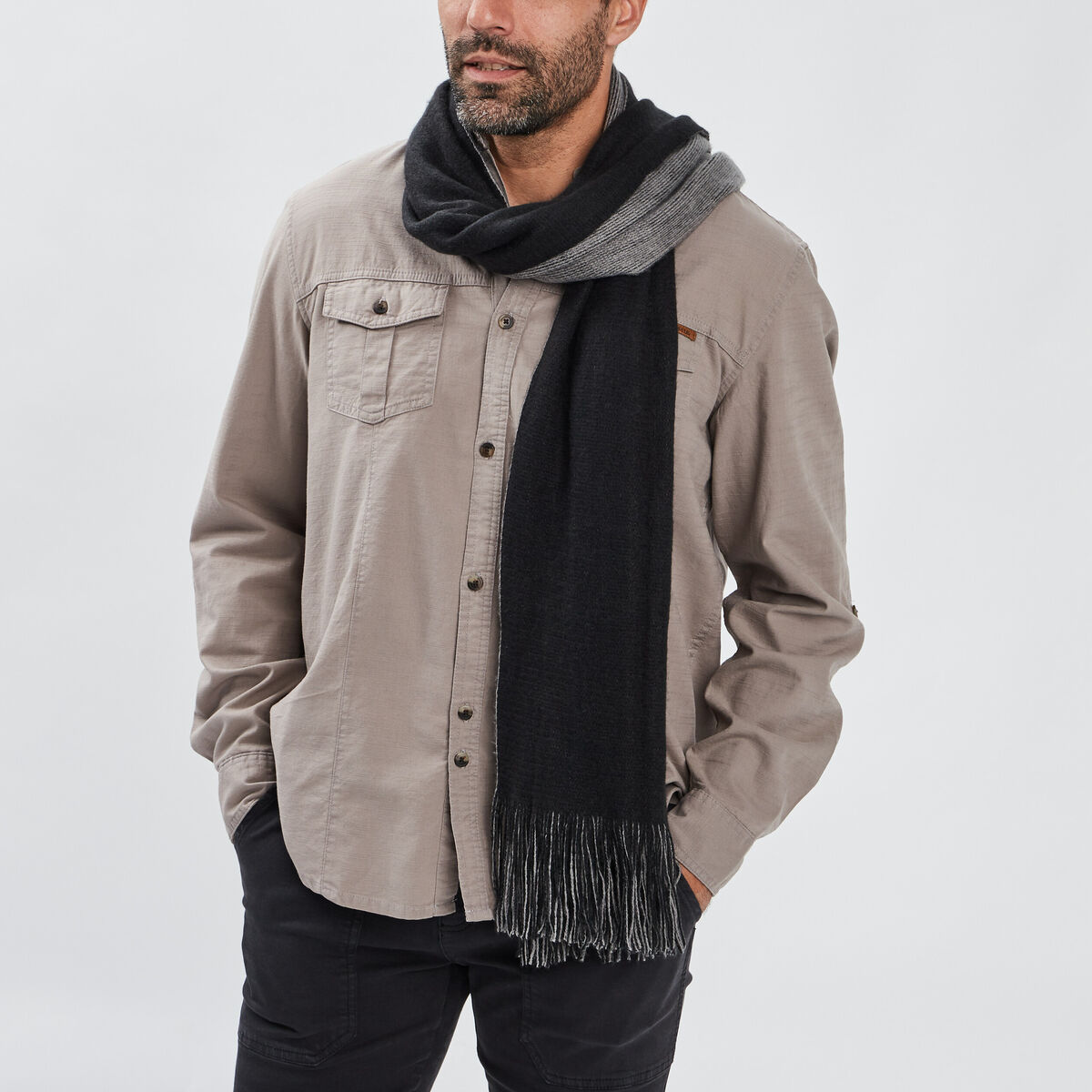 Écharpe à franges noir homme