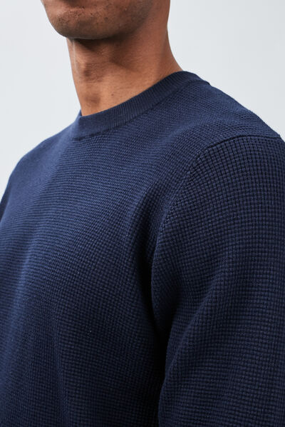 Pull avec col rond à relief bleu marine homme