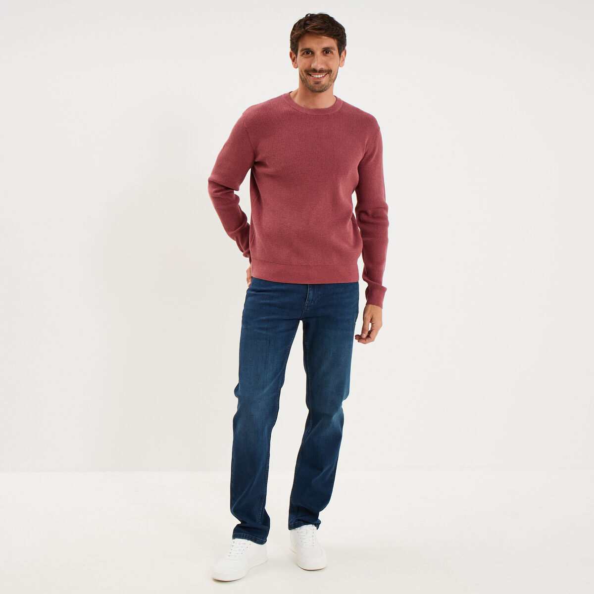 Pull en maille textur&eacute;e col rond vieux rose homme