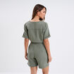 Combishort ceinturée en gaze de coton vert kaki femme