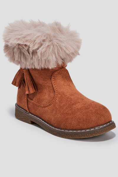 Bottines à détails fourrures camel fille