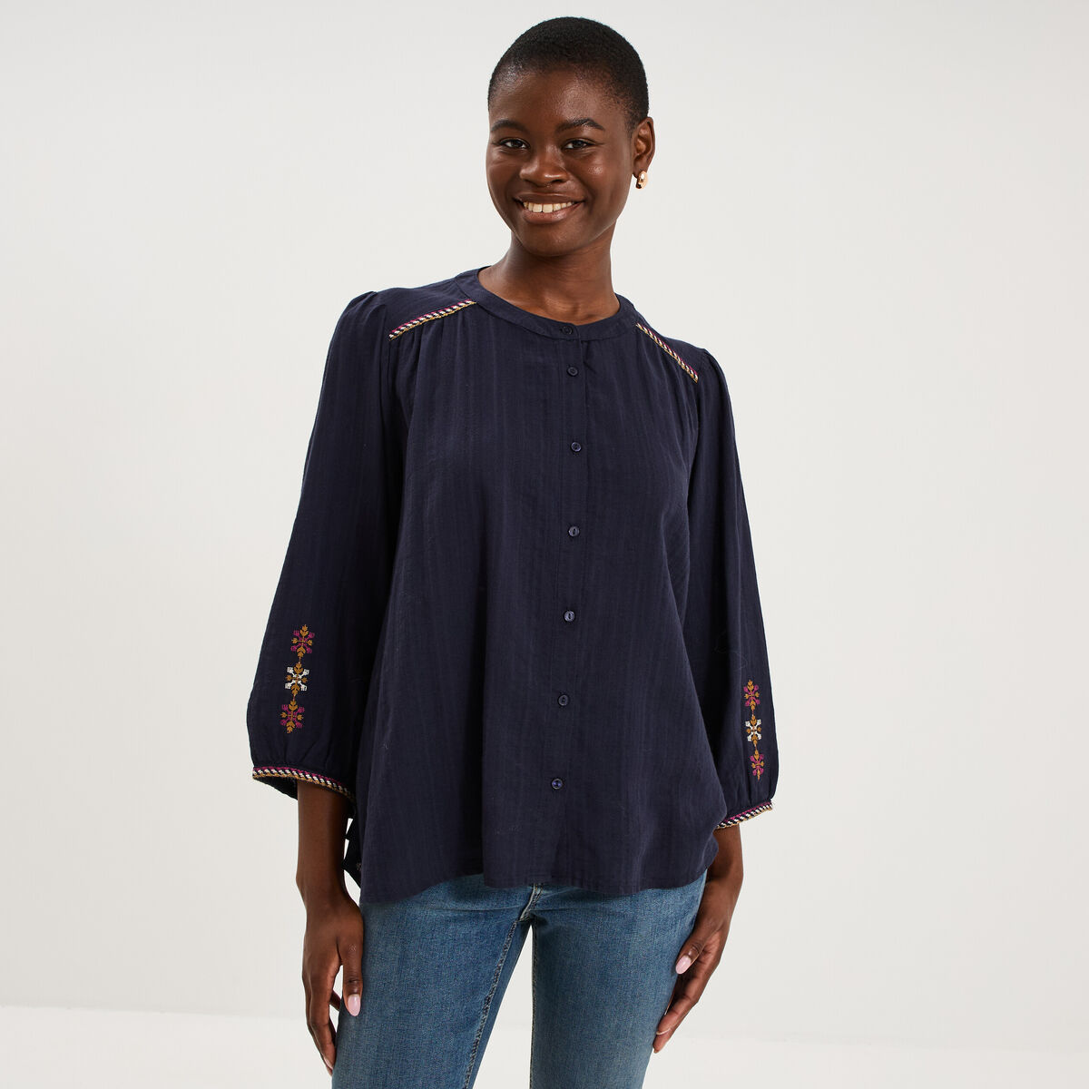Blouse brod&eacute;e oversize manches 3/4 bleu fonc&eacute; femme