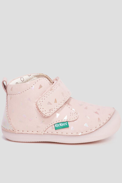 Bottillons en cuir Kickers Sabio rose bébé fille