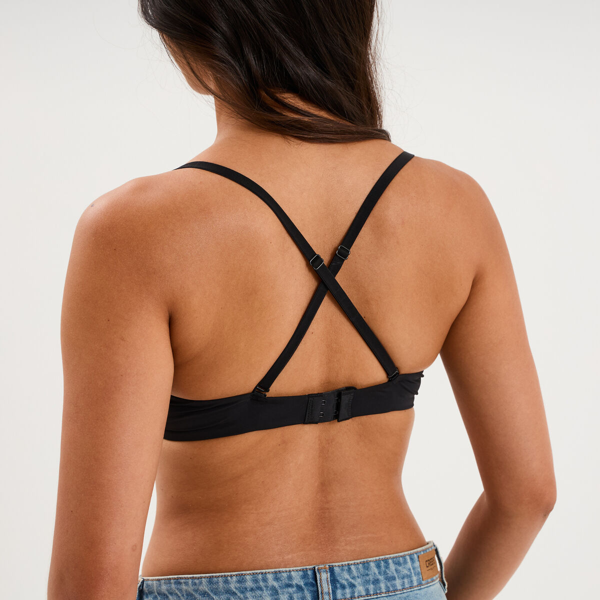 Soutien-gorge corbeille padd&eacute; microfibre noir femme