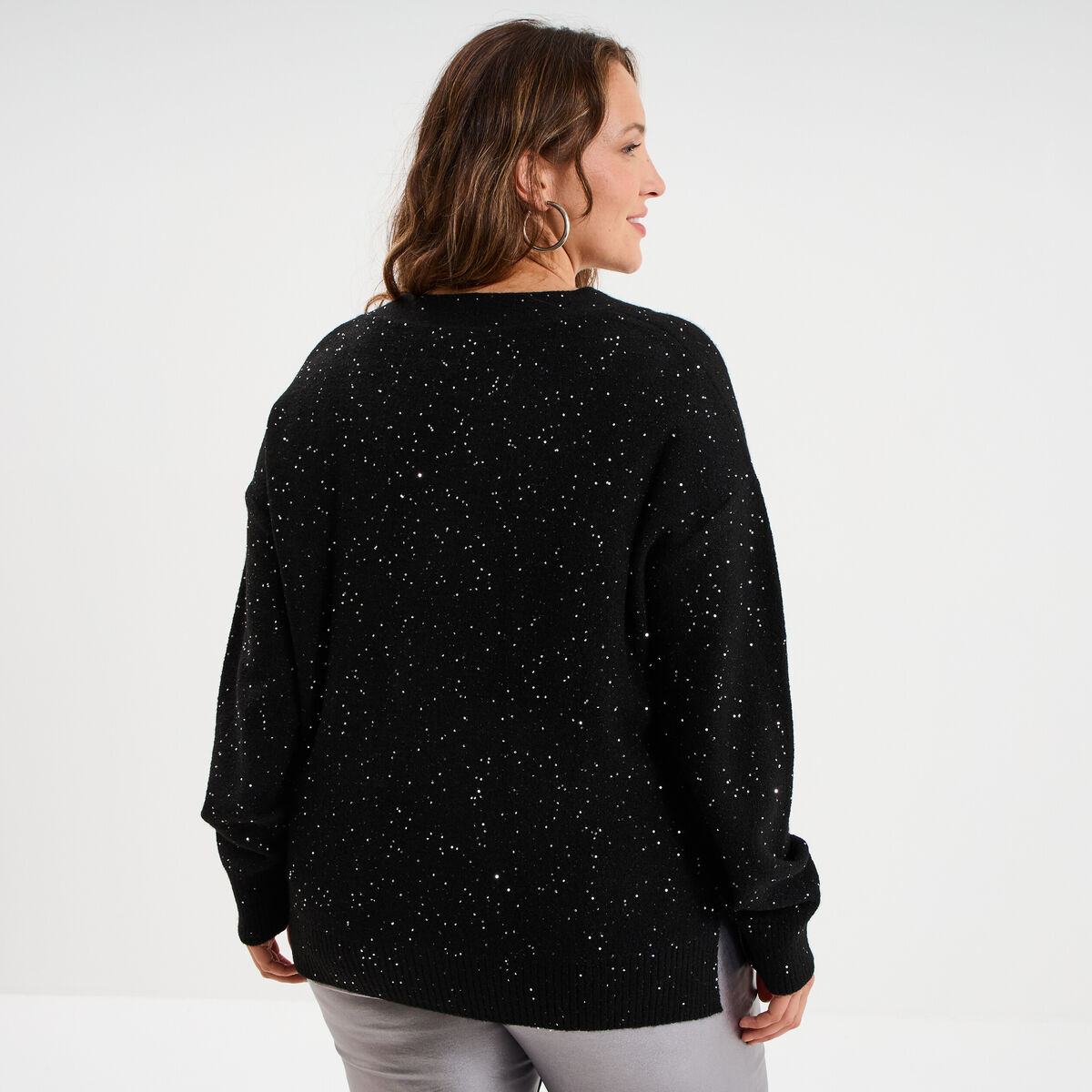 Pull droit col en V avec sequins noir femme grande taille