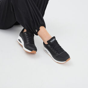 Baskets running mémoire forme Skechers noir femme
