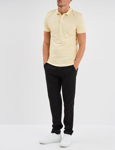 Polo manches courtes bords contrastés jaune clair homme