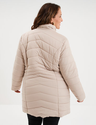Doudoune longue &agrave; capuche beige femme grande taille