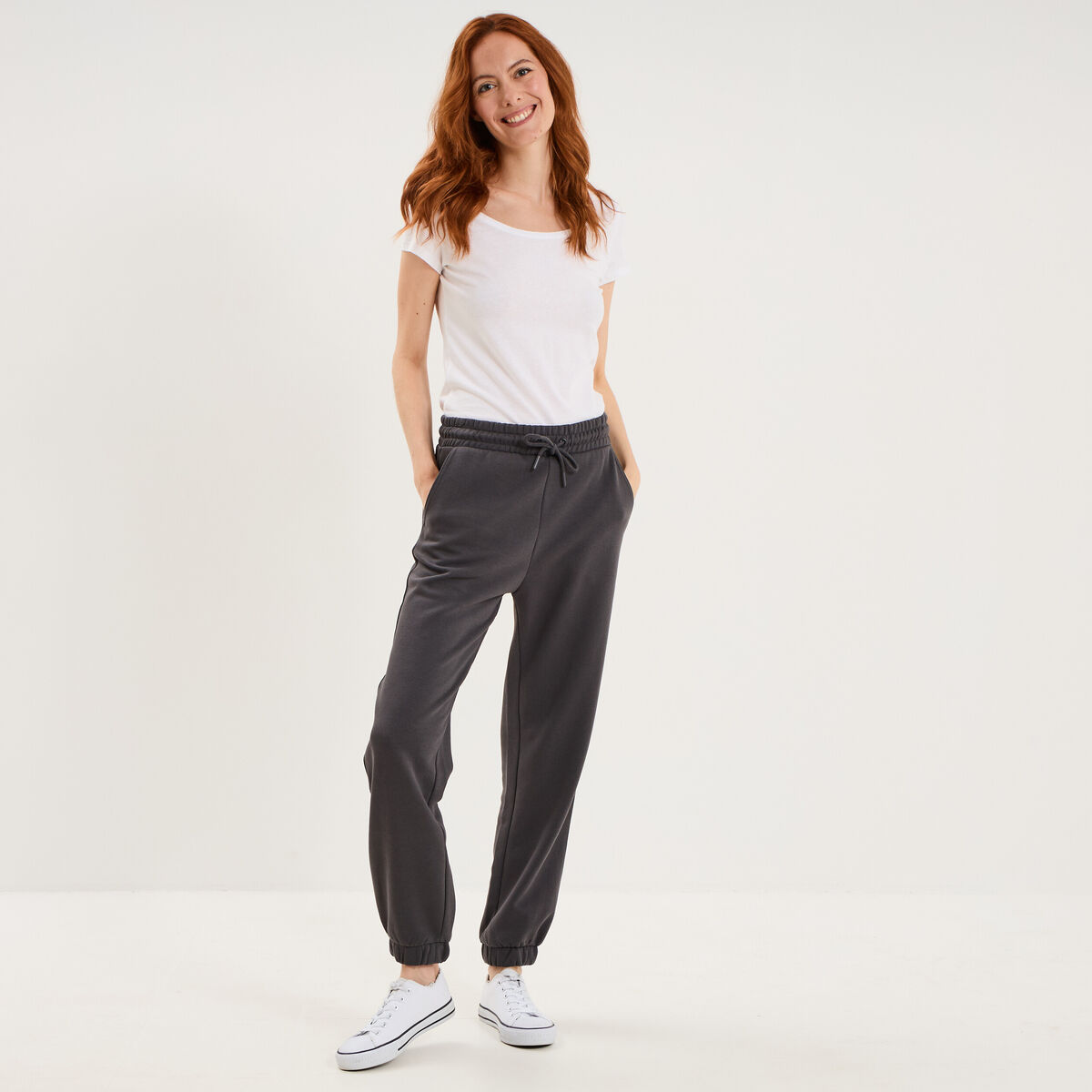 Pantalon de jogging molletonn&eacute; gris fonc&eacute; femme