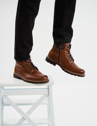 Bottines montantes crant&eacute;es zipp&eacute;es marron homme