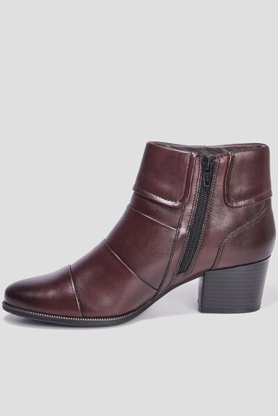 Bottines à talons en cuir pied large bordeaux femme