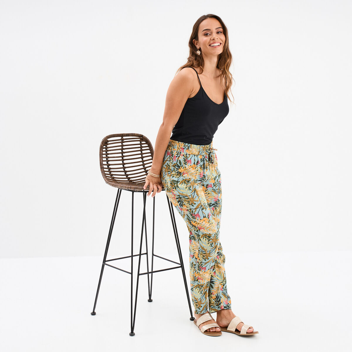 Pantalon cigarette fluide &agrave; ceinture vert &eacute;meraude femme