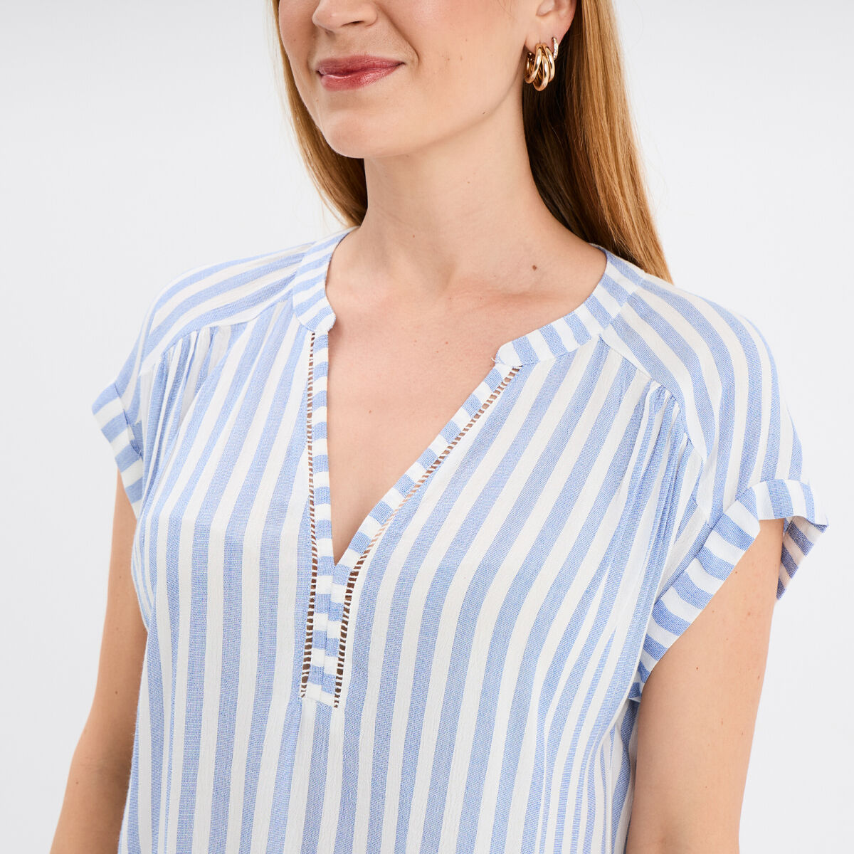 Blouse cr&eacute;pon manches courtes ecru femme
