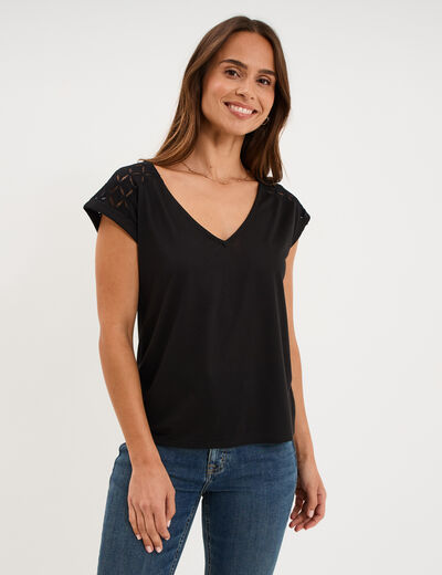 T-shirt col en V ajour&eacute; &eacute;paules et dos noir femme