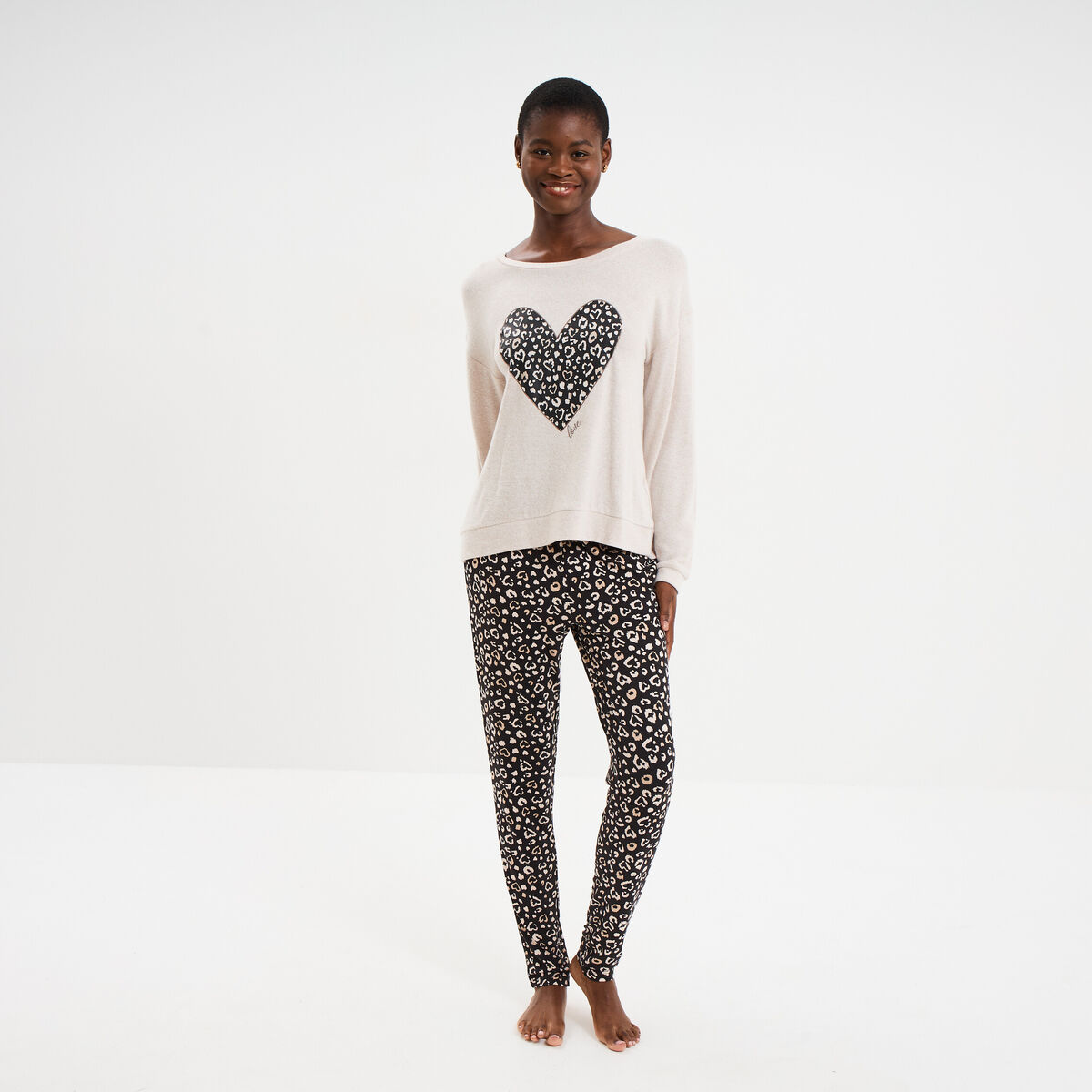 Ensemble pyjama legging et t-shirt sable femme