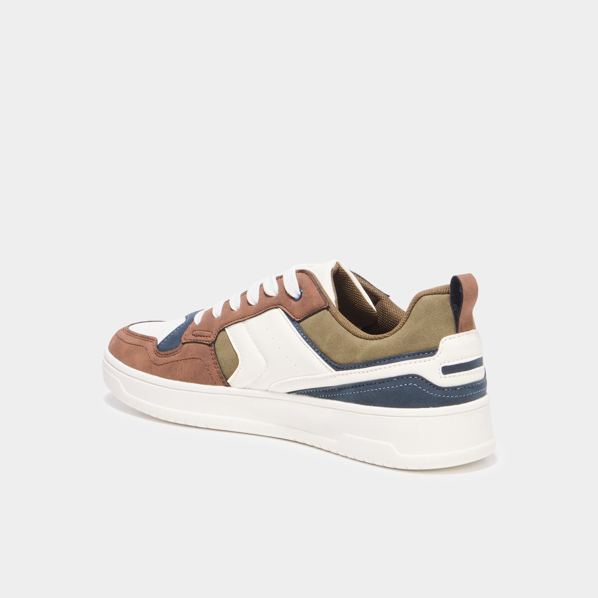 Tennis basses &agrave; lacets sable homme