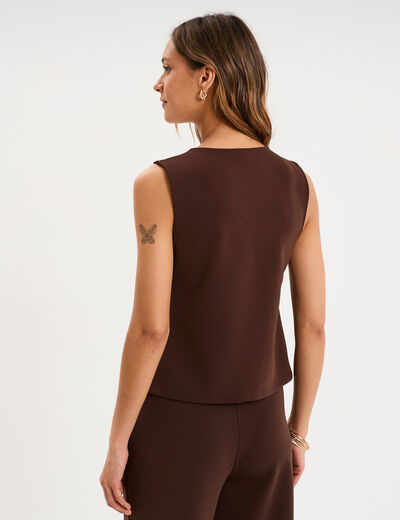 Gilet sans manches ajust&eacute; col en V marron fonc&eacute; femme