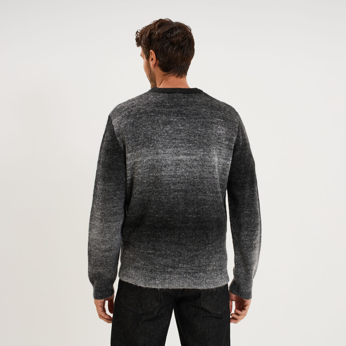 Pull droit col rond manches longues gris fonc&eacute; homme