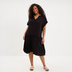 Robe courte fluide &eacute;vas&eacute;e col tunisien noir femme grande taille