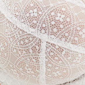 soutien gorge emboitant en dentelle blanc femmegt Soutien-gorge emboîtant en dentelle blanc femme grande taille