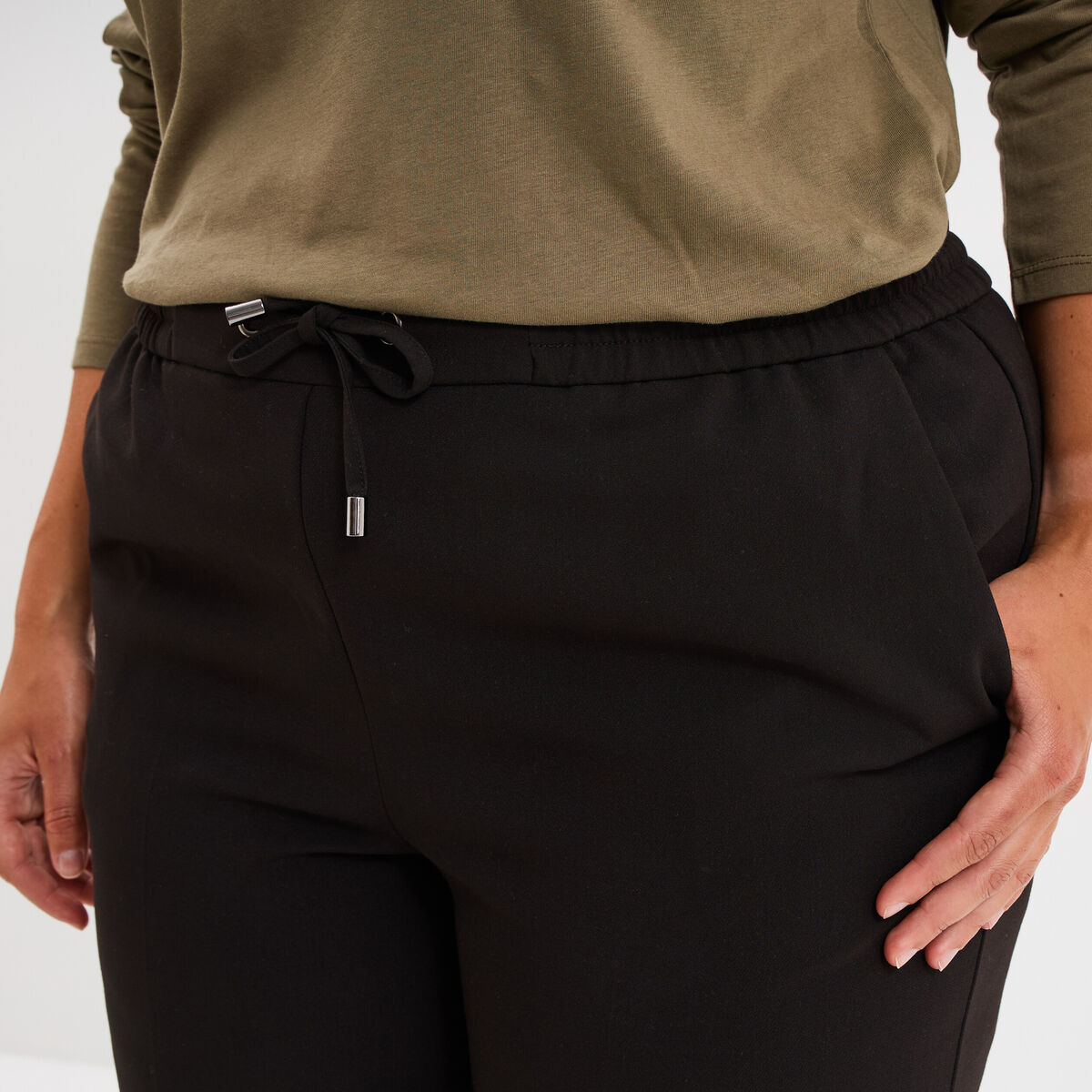 Pantalon city paperbag taille &eacute;lastiqu&eacute;e noir femme grande taille