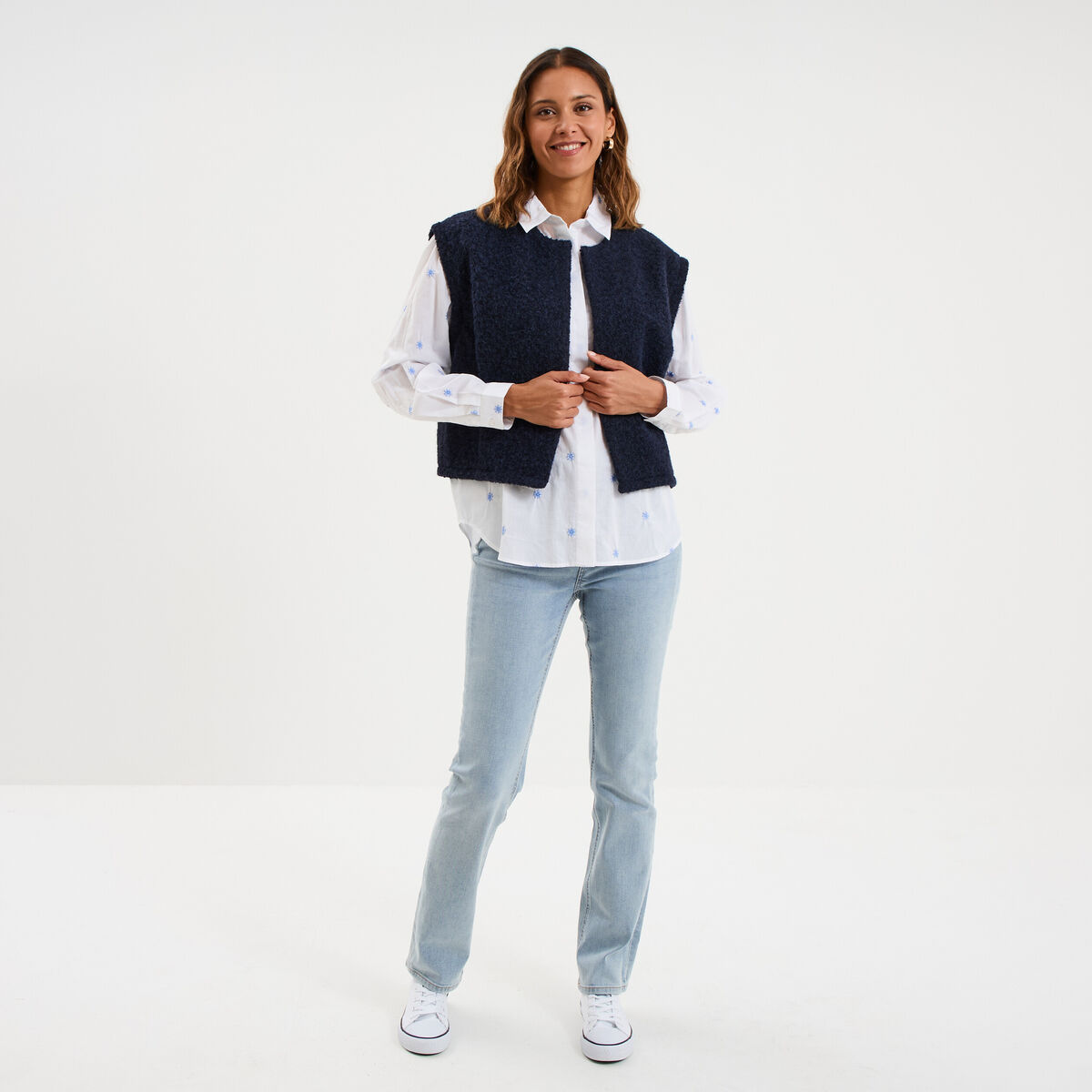 Chemise droite brod&eacute;e coton blanc femme
