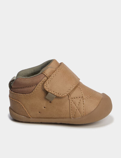 Bottillons &agrave; scratchs semelle souple camel b&eacute;b&eacute; gar&ccedil;on