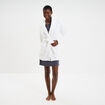 Peignoir mi-long effet polaire ceintur&eacute; blanc femme