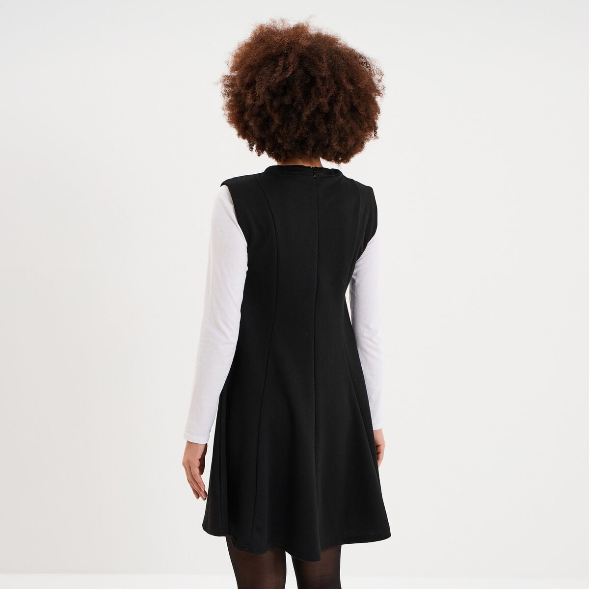 Robe maille sans manches corolle courte noir femme